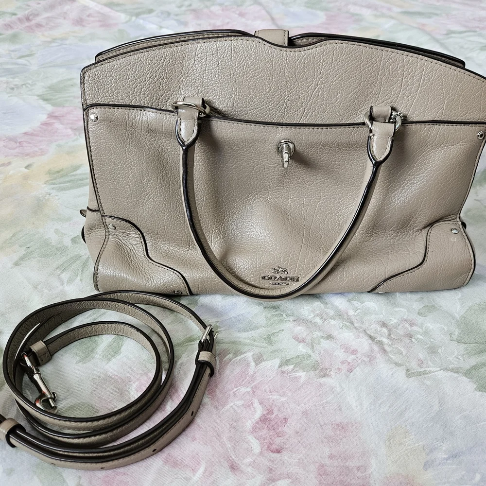 Coach Mercer 30 Taupe Soft Pebble Leather Satchel Handvag Cross Body - Picture 1 of 5